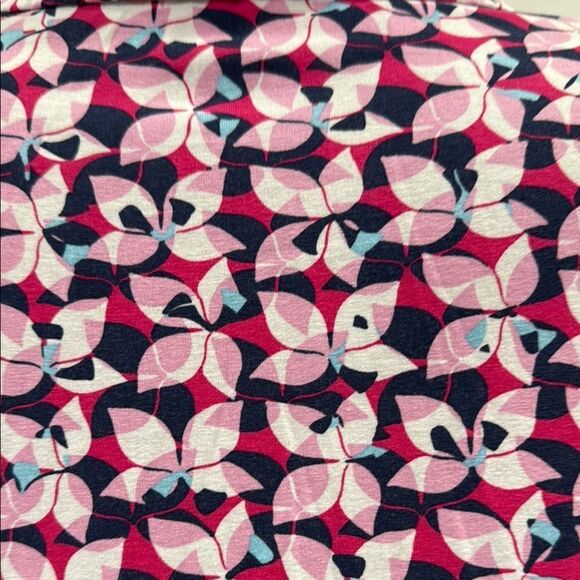 Pink and White 3/4 Sleeve Button Down Shirt with Notched Collar - Picture 3 of 8